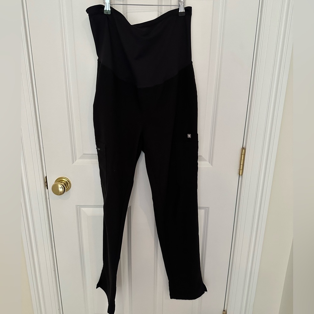 Figs Yola Maternity Scrub Pants